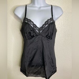 Vanity Fair Black Lace Trim Camisole Top Size 34 Whimsygoth Coquette Festival
